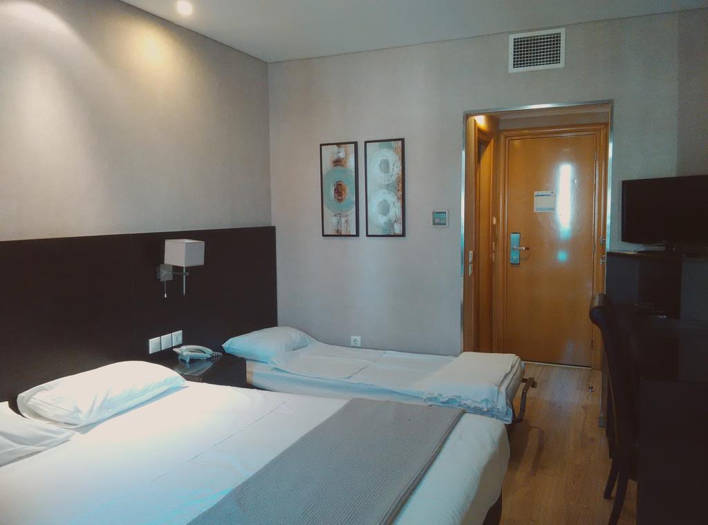 Nefeli Hotel Alimos Buitenkant foto