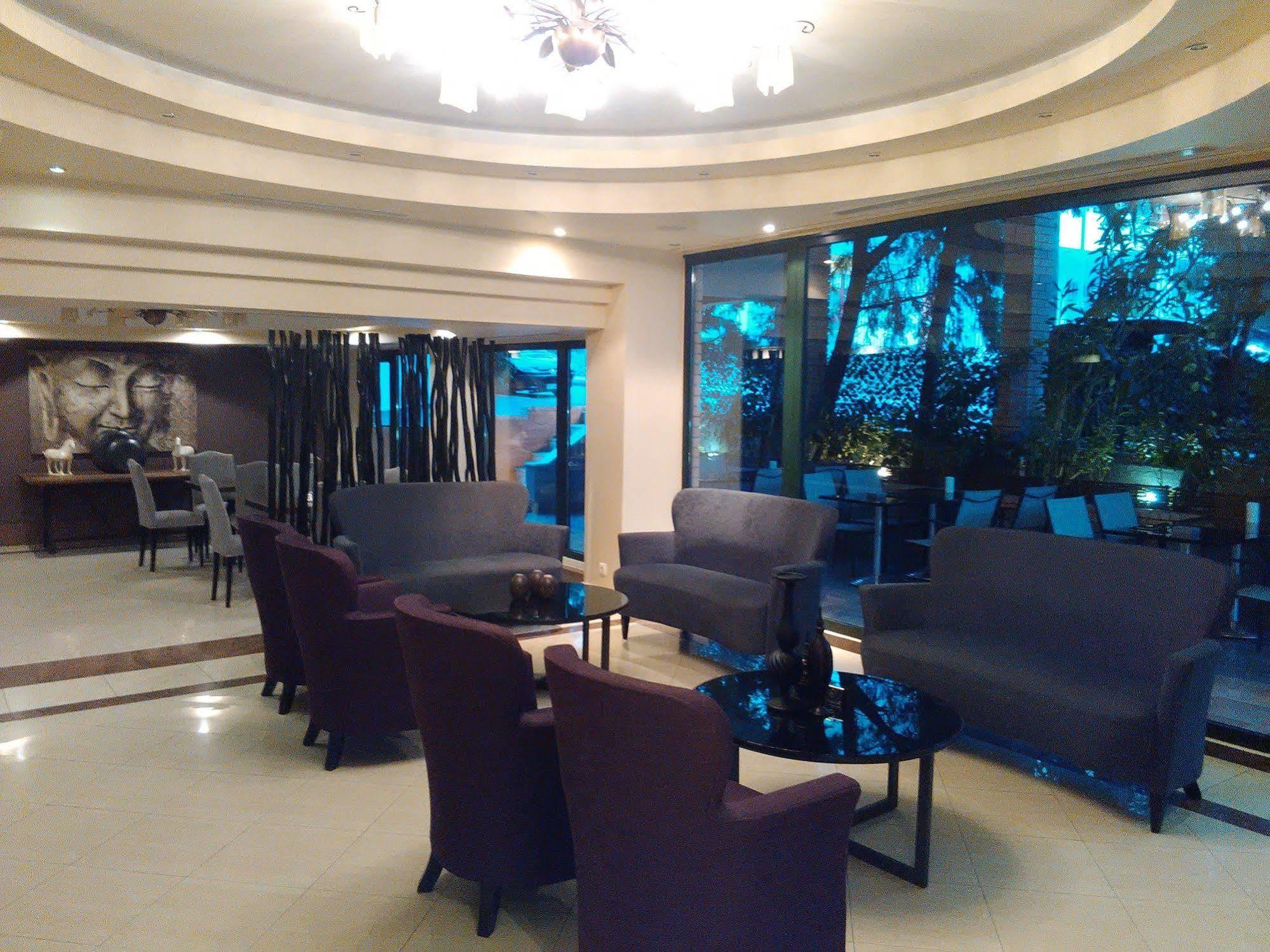 Nefeli Hotel Alimos Buitenkant foto
